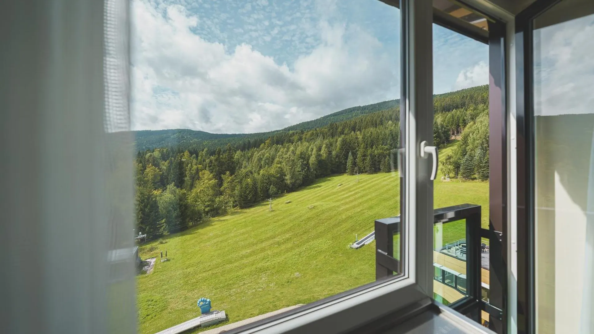 Harmony Hotel Spindleruv Mlyn 4*,